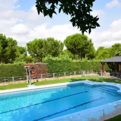 Piscina1-1